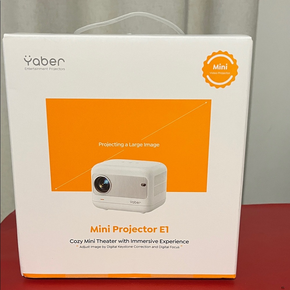 YABER Electric Focus Mini Projector E1, Project up to 150
